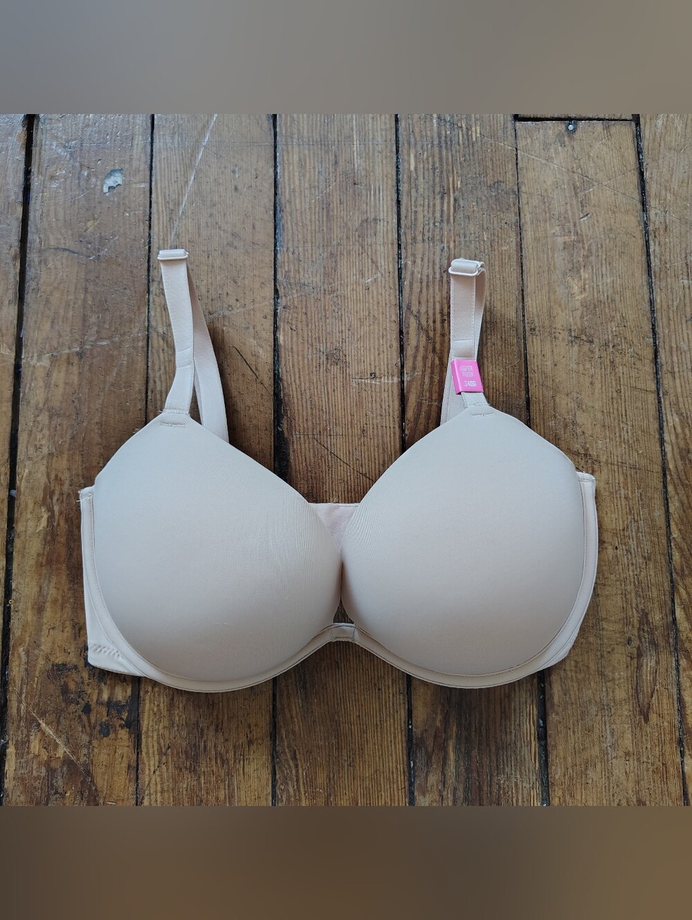 Victoria's Secret PINK Women Bra 34DD Beige Wear Everywhere Super Push Up NWT